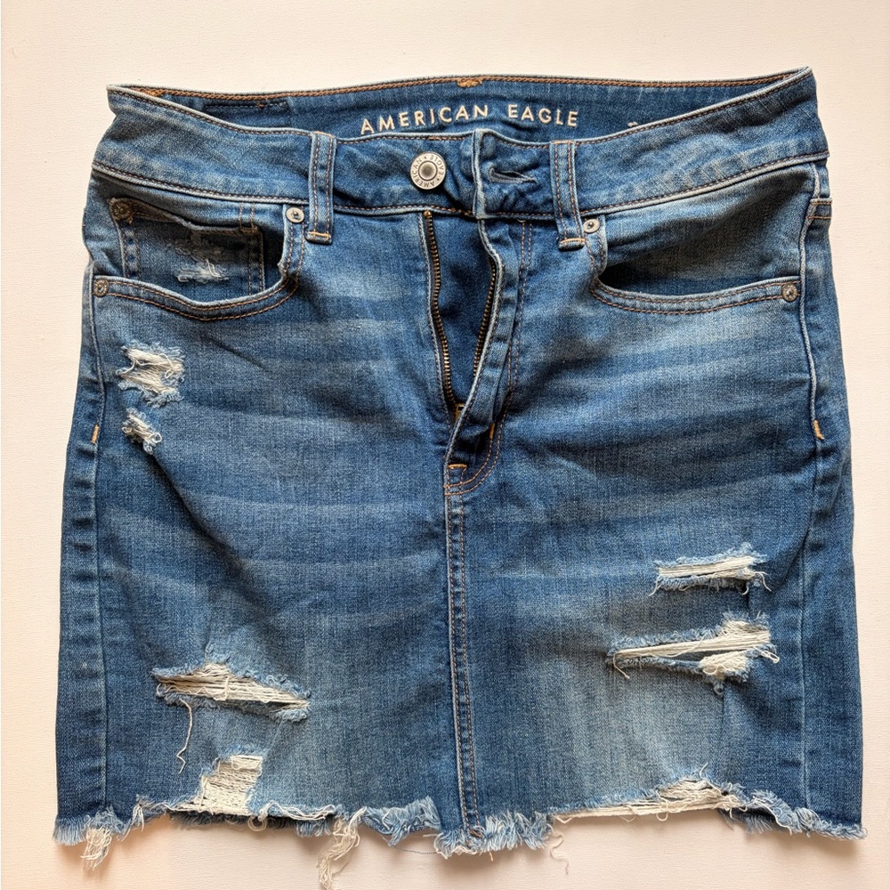 American Eagle Outfitters super stretch denim mini skirt. Size 6 Long